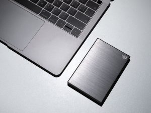 laptop and hard disk
